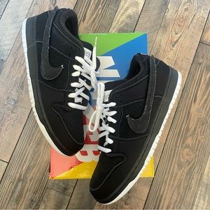 Nike Dunk SB Gnargunters